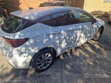 Opel astra 1.5 CDTI AT9