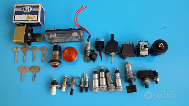 Lotto interruttori,spie, contatti,chiavi etc