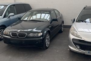 BLOCCO DI 3 AUTO PER OPERATORI DEL SETTORE