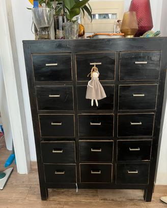 cassettiera in legno nero