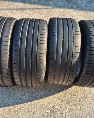 4 GOMME.   245  /  40. /  R18. ESTIVE 
