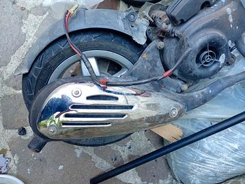 pezzi di ricambio x Vespa lx 50 4t 2v