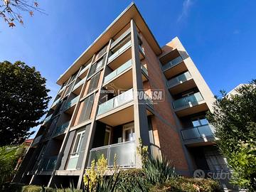 AMPIO BILOCALE CON POSTO AUTO!