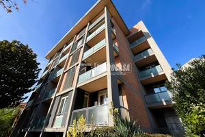 AMPIO BILOCALE CON POSTO AUTO!