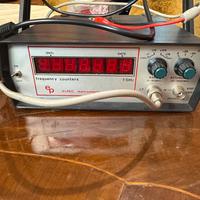 Misuratore di frequenza di segnale