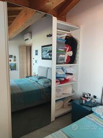 Camera da letto completa:armadio, letto, comodini