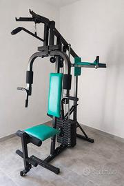 Multi palestra completa con pesi.