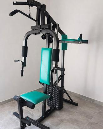 Multi palestra completa con pesi.