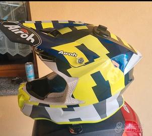 casco airoh enduro cross motard M nuovo scatola