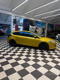 Ford focus 2011