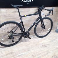 Cannondale SUPERSIX EVO Carbon Disc 105 Di 2