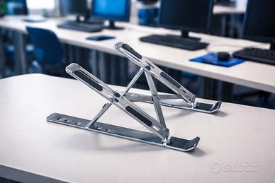 💻 Supporto PC Regolabile in Metallo