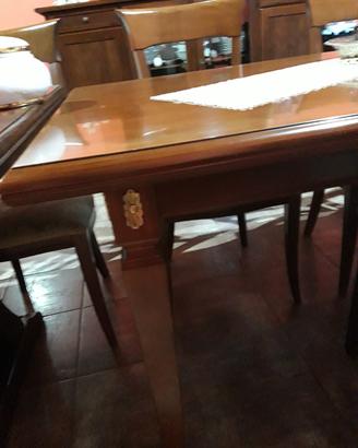 tavolo con 6 sedie