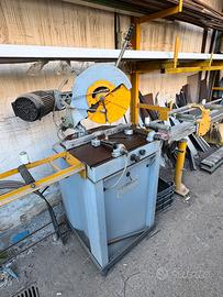 Troncatrice per serramenti + Rulliera con metro