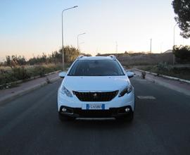 Peugeot 2008 BlueHDi 100 Allure