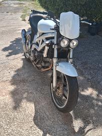 Suzuki SV 650 - 2001