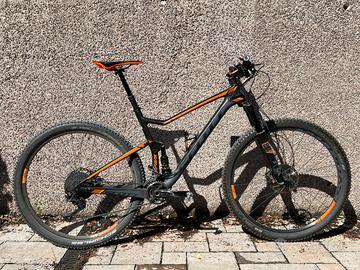 MTB Full Scott Spark 910