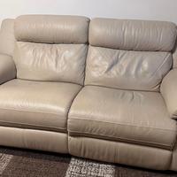 Divano Poltronesofà Modello Bormida pelle vere 210