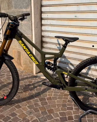 Santa Cruz V10 XO 2027 tg L come nuova