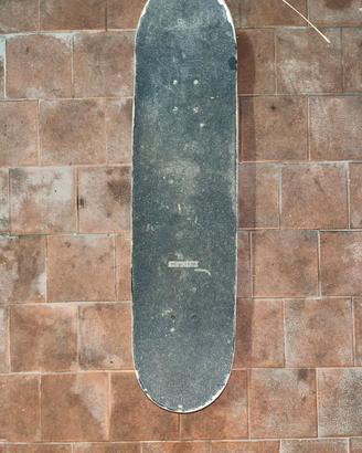 Skateboard completo usato - grip Skate Deluxe