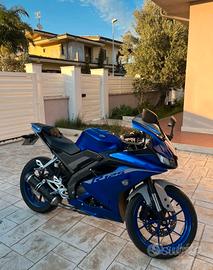 Moto yamaha yzf r125