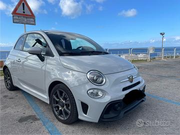 Abarth 595 anno 2021 11 mila km