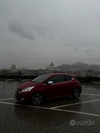 Peugeot 208 GTI 1.6 200cv