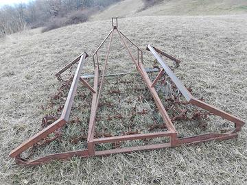 Erpice da prato primaverile