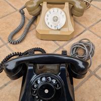  Telefoni a disco vintage due modelli