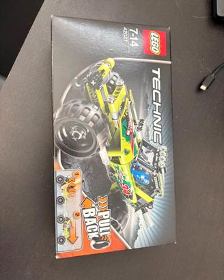 LEGO Technic 42027 - Bolide del Deserto
