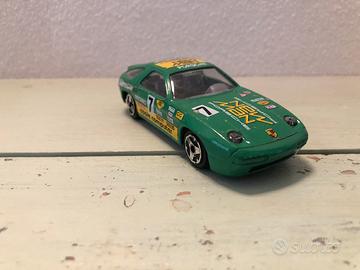 Porsche 928 S4 Burago Italy 1/43
