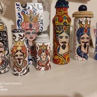 bottiglie e vasi, pezzi unici dipinti a mano 