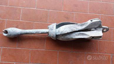 ANCORA OMBRELLO in acciaio zincato da 6 Kg