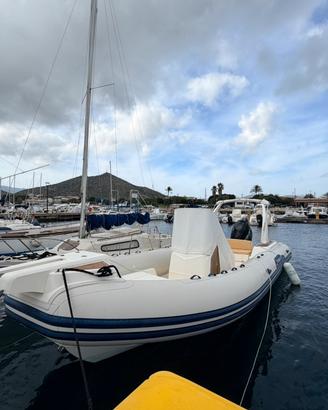 Gommone Capelli Tempest 770