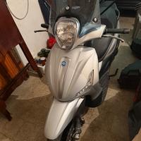 Beverly 300S