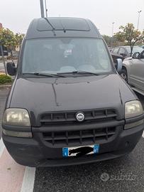 fiat Doblò tetto alto con gancio traino 