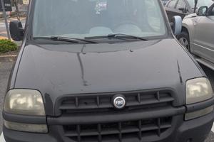 fiat Doblò tetto alto con gancio traino 