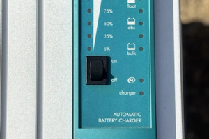 Mastervolt Mass 24/100