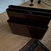 Porta riviste di design Giotto Stoppino by Kartell