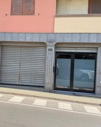 Sestu, Corso Italia ufficio zona alta visibilità