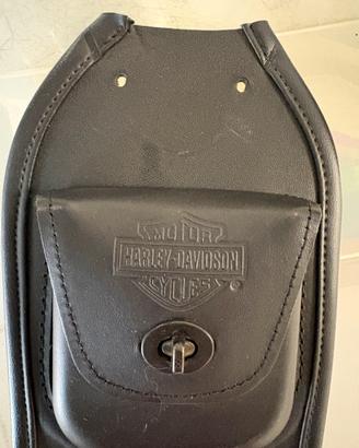 Pannello serbatoio e borsa porta attrezzi harley