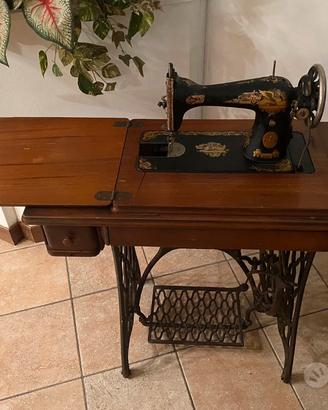 Macchina da cucire Singer del 1925