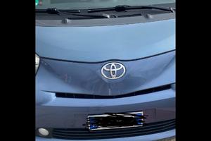 Toyota IQ 1400 90 cavalli cambio manuale a sBende