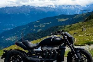 Triumph Rocket 3 R Black