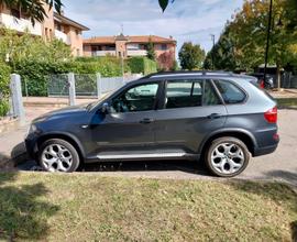 Bmw x5 (e70) - 2010