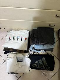 Lotto da 34 capi d'abbigliamento