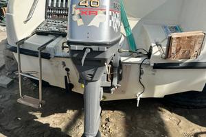 Motore nautico fuoribordo Mariner 40 cv 2 t