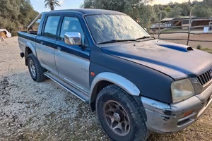 mitsubishi l200 