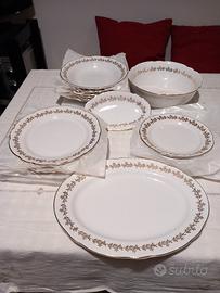 servizio piatti 21 pezzi  Richard Ginori