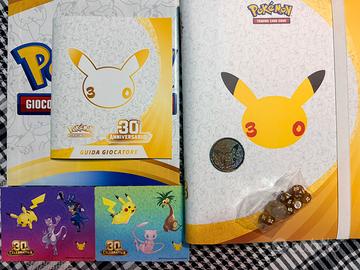 Set 30 anniversario pokémon tutto quello in foto